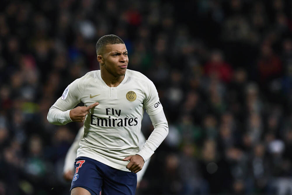 比亚迪香港累计交付2万辆新能源车 创造最新里程碑